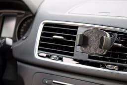 Suport auto pentru telefon cu prindere la ventilatie Goobay 3