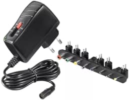 Adaptor alimentator universal in comutatie 3-7V 2.5A 2500mA Goobay 1