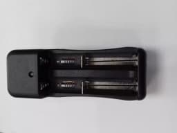 Incarcator universal Litiu 500mA acumulatori 2x 18650 2