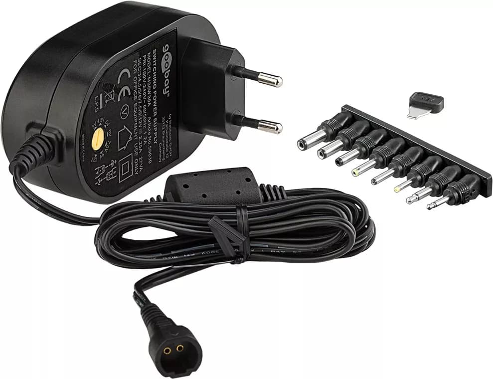 Alimentator in comutatie universal 3V-12V 2250mA 8 mufe Goobay