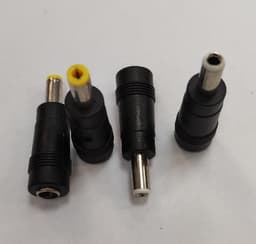 Mufa adaptoare alimentare DC 2.1x5.5 mm mama la 5.5x2.5 mm tata 1