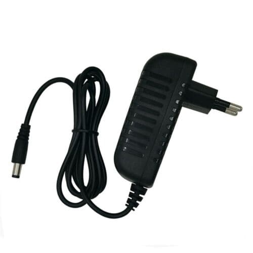 Alimentator 220V - 15V 2A cu fir si conector 5.5x2.5mm