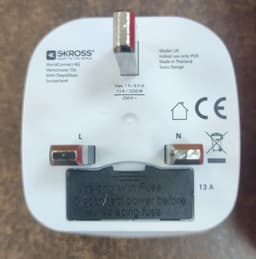 Adaptor priza EU - UK 13A Skross 1.500230-E 6