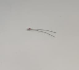 Bec miniatural 5VDC 60mA T3/4 2.36mm x 4.75mm BRIGHTMASTER L10-5/60 1