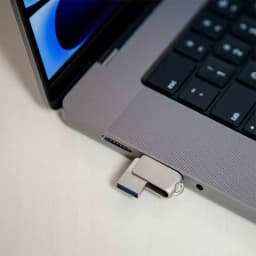 Flash drive Platinet PMFMC32 USB-C 3.2 32GB 4