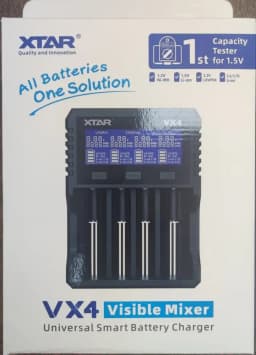 Incarcator Universal Smart XTAR VX4 Visible Mixer 1.2V 1.5V 3.2V 3.6V 3.7V 6
