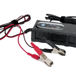 Incarcatorul auto inteligent Platinet PCBC38 3.8A 6V /12V 4Ah – 120Ah 3