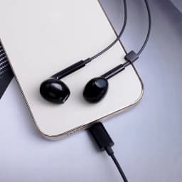 Casti stereo si microfon USB-C 1.2m negru maXlife MXEP-04 3