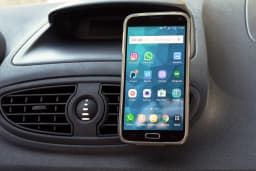 Suport telefon universal magnet in grila ventilatie auto Goobay 5