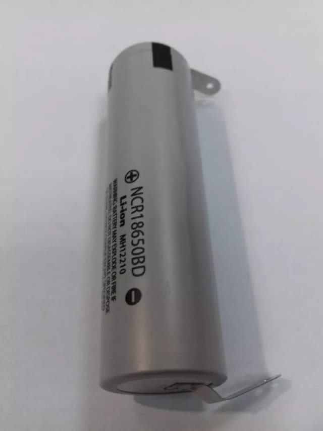 Acumulator 18650 LI-ION 3.6V 3180mAh 10A cu terminale in U PANASONIC NCR18650BD