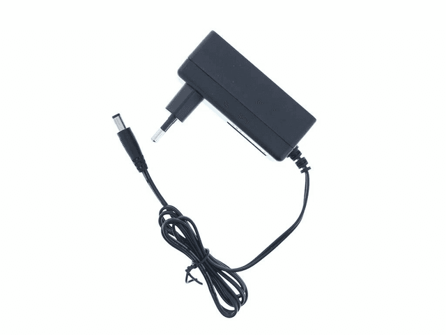 Alimentator AC/DC 12V 2000mA 24W conector 5.5x2.1 mm WELL PSUP-SSP-12V2000MA-POS